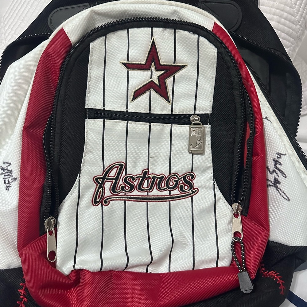 Signed Astros Backpack 

Signed by: 
Marisnick, Gattis, Springer